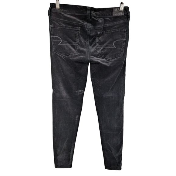 AE Velvet Jegging Style Pants Sz 4R - Picture 2 of 9